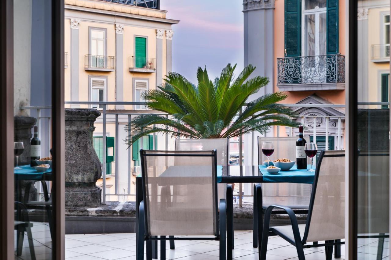 Suite Borbonica Neapel Exterior foto